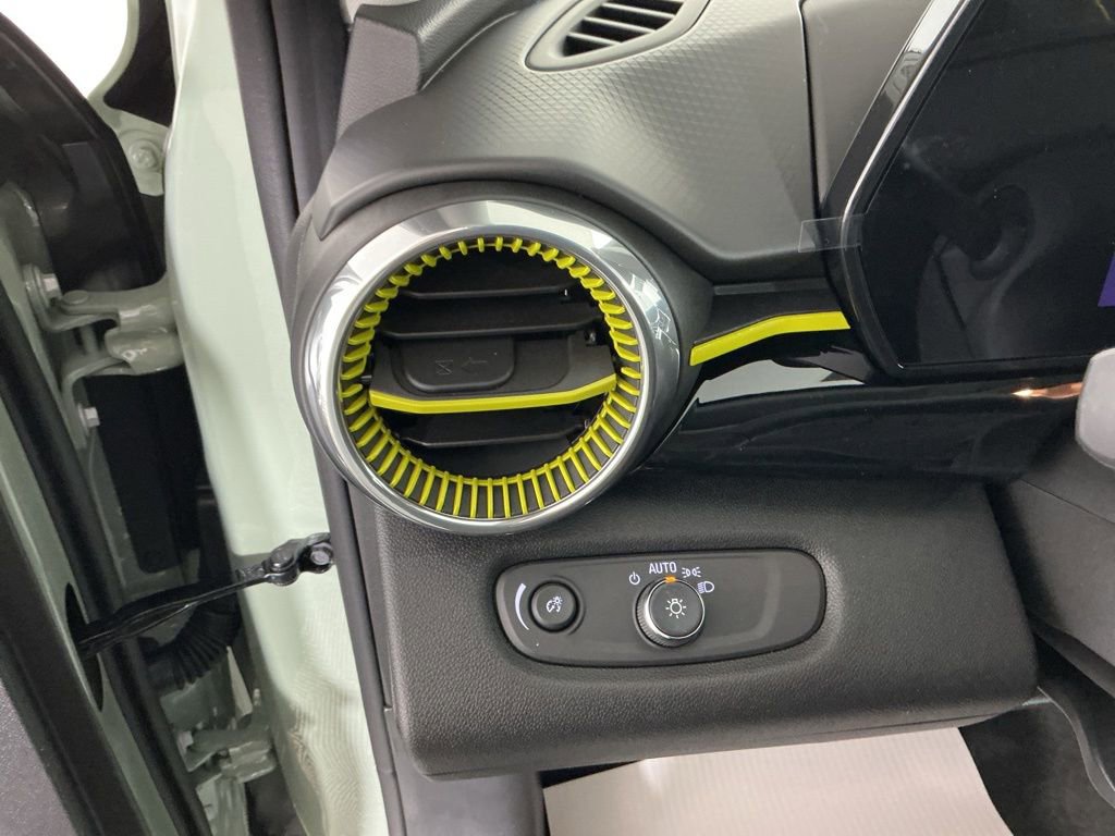 New 2026 Chevrolet Trax ACTIV image 11