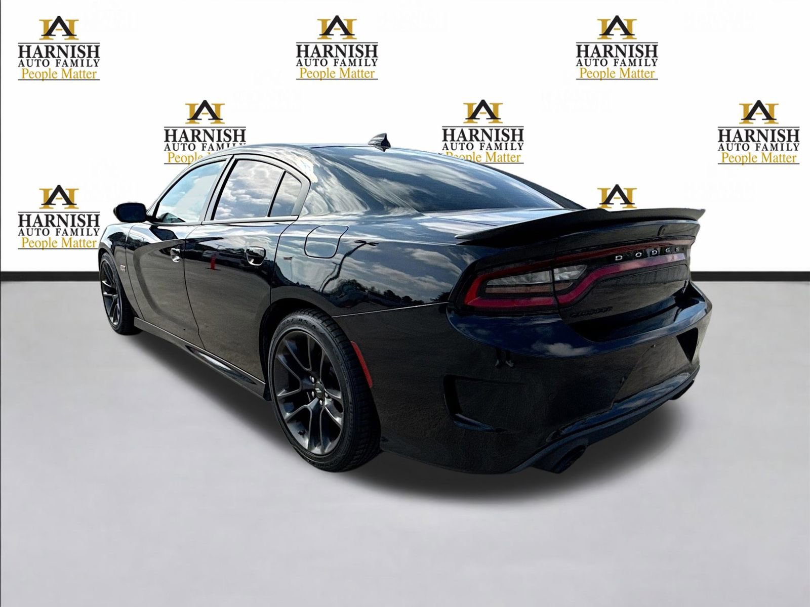 Used 2020 Dodge Charger Scat Pack RWD video 3