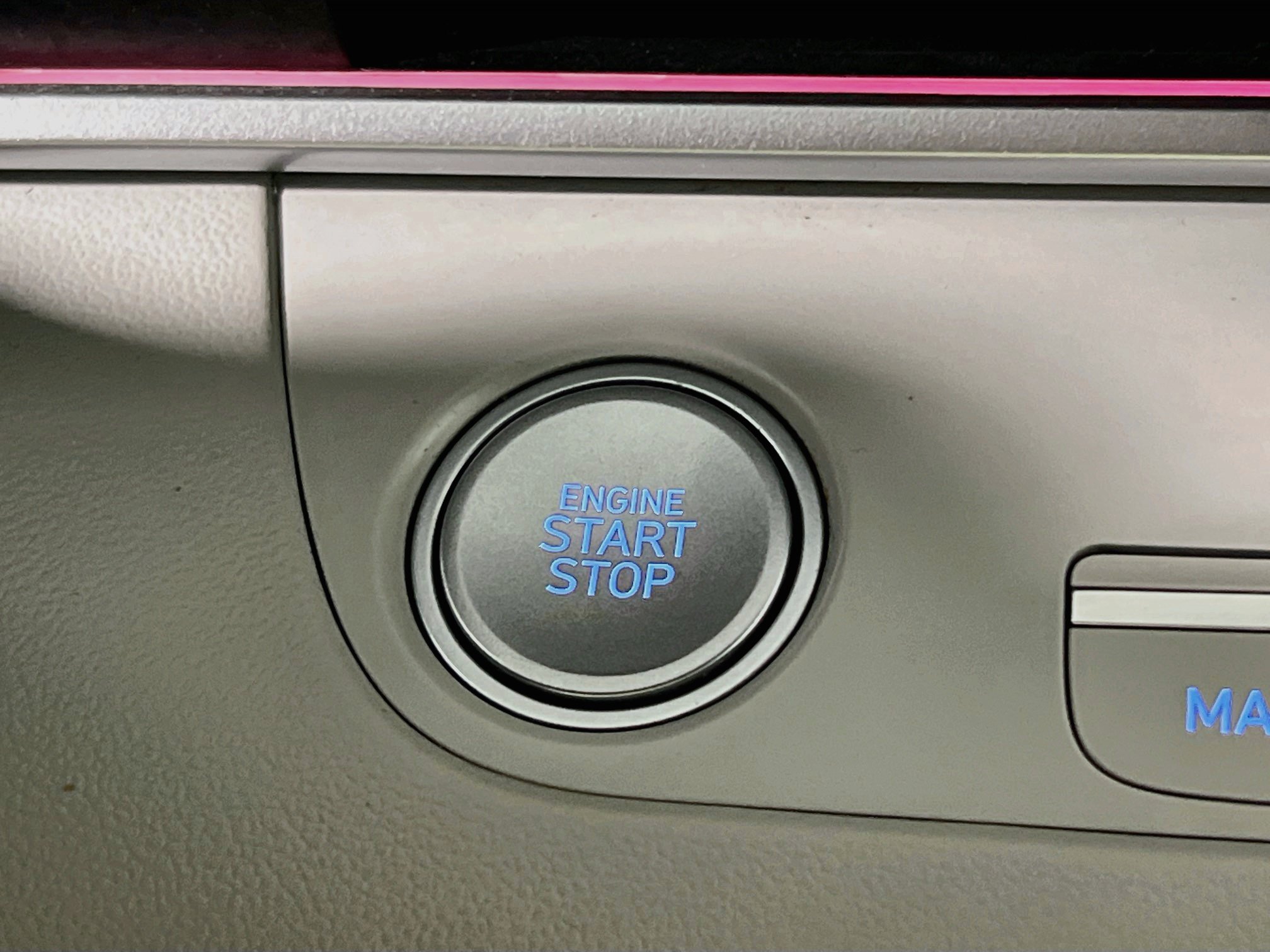Used 2024 Hyundai Elantra Limited FWD image 23