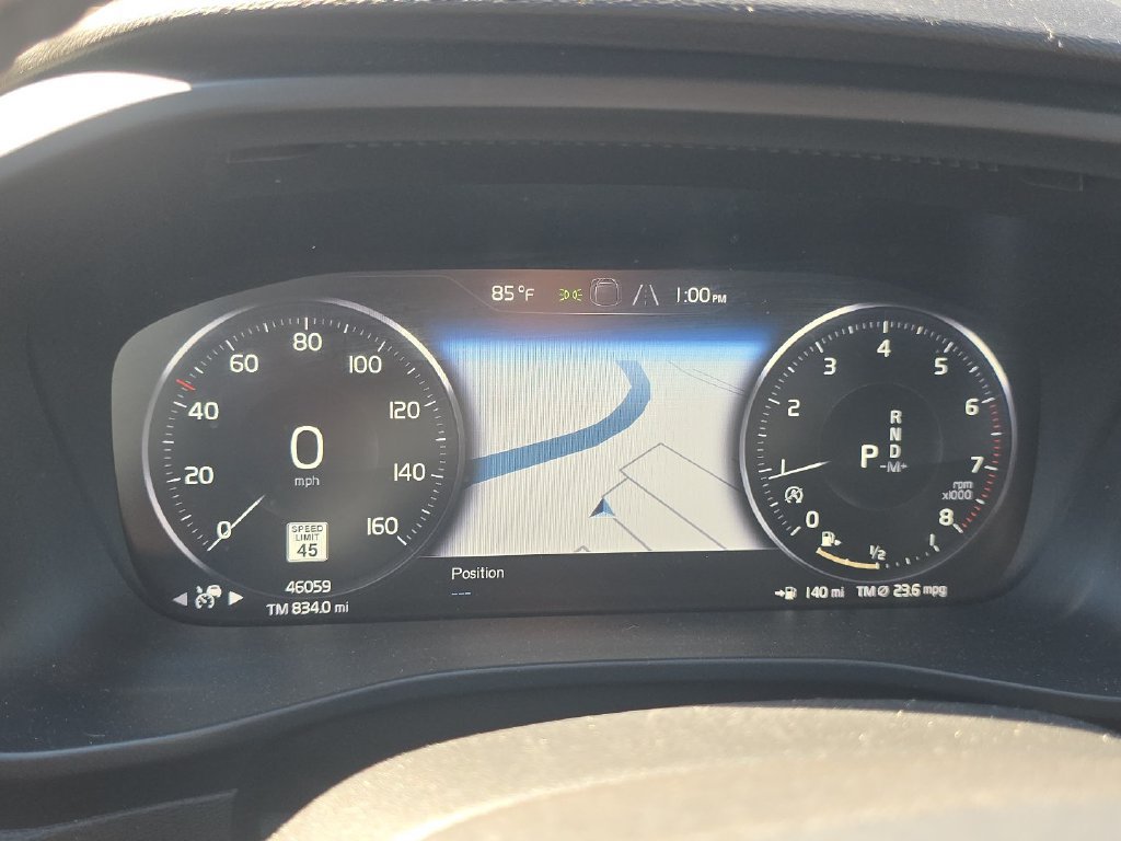 Used 2019 Volvo XC40 AWD T5 image 29