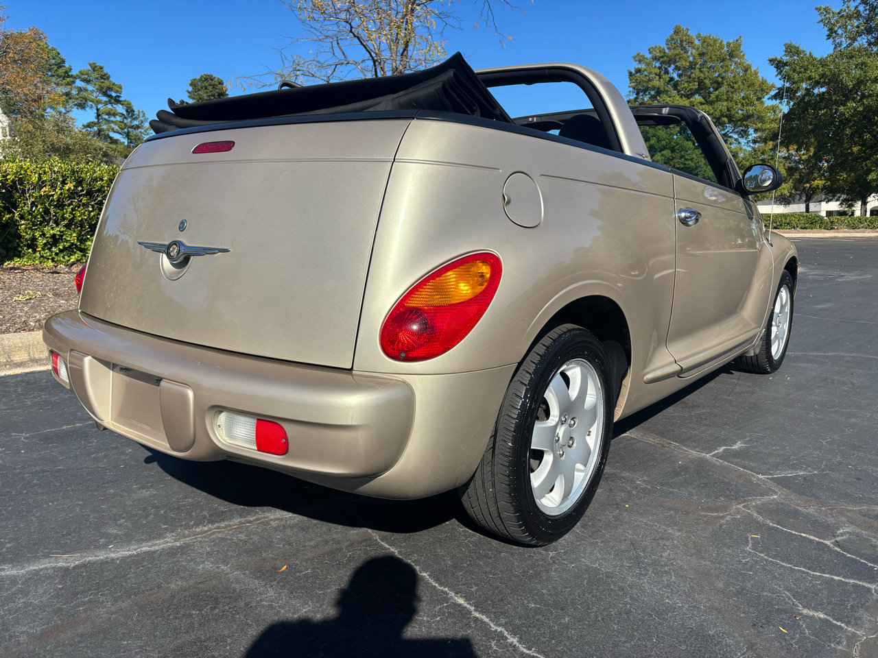 Used 2005 Chrysler PT Cruiser Convertible image 8