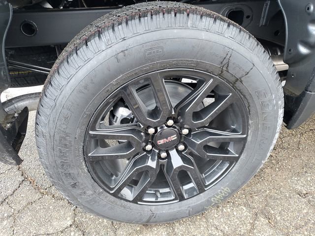 New 2026 GMC Sierra 1500 Elevation image 31