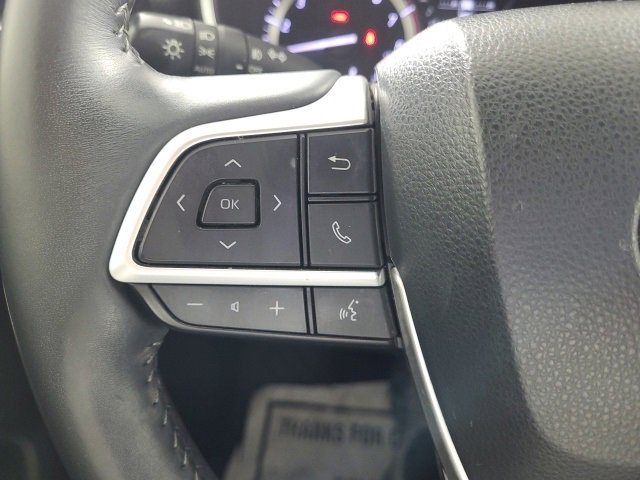 Used 2022 Toyota Highlander XSE image 25