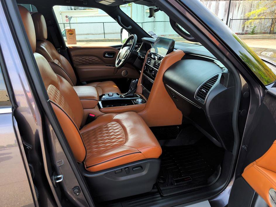 Used 2024 INFINITI QX80 Sensory w/ Cargo Package image 12