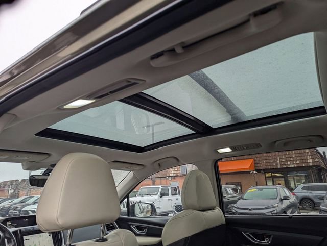 Used 2022 Subaru Ascent Limited w/ Technology Package image 23