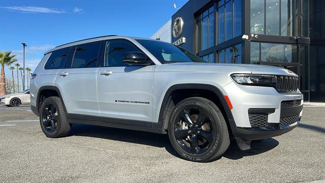 Used 2021 Jeep Grand Cherokee L Laredo