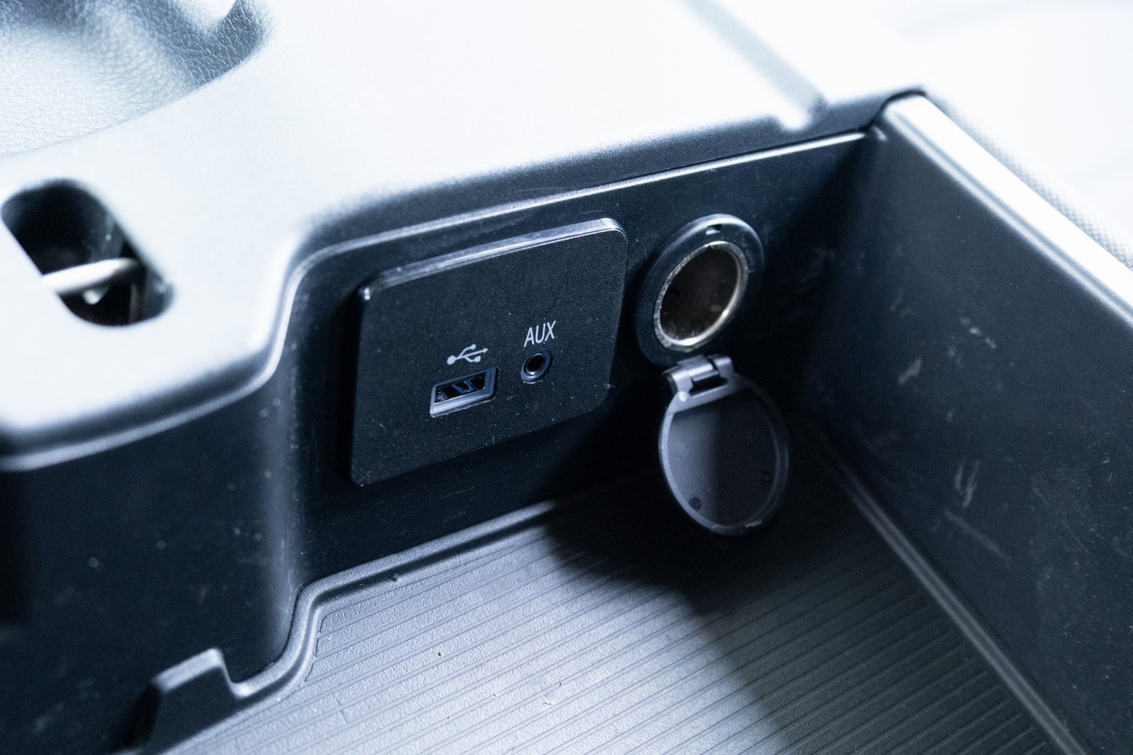 Used 2017 RAM 1500 Tradesman w/ Chrome Appearance Group image 8