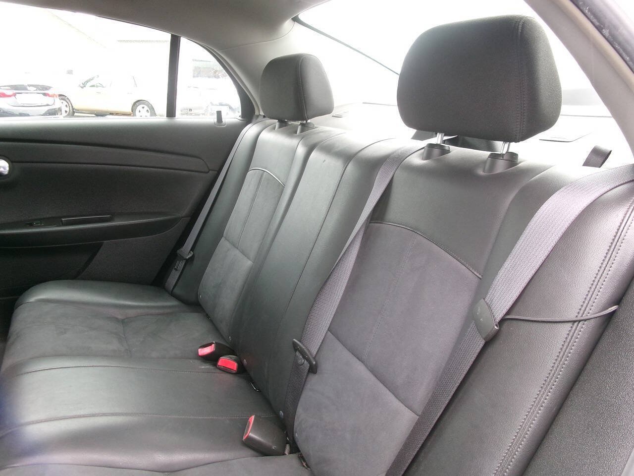 Used 2009 Chevrolet Malibu LT FWD image 17