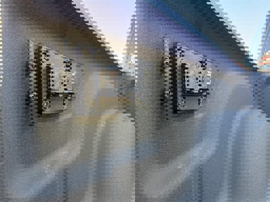 New 2025 RAM 2500 Laramie image 31