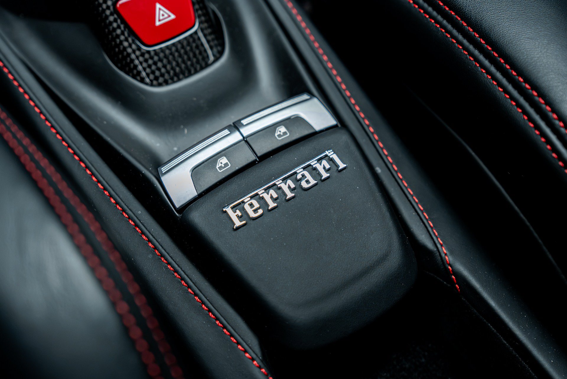 Used 2018 Ferrari 488 GTB RWD image 49