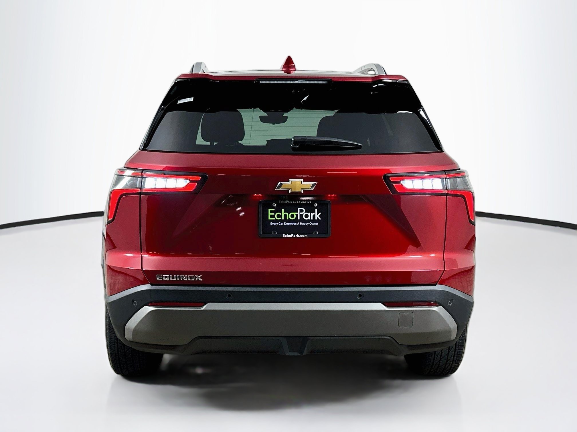 Used 2025 Chevrolet Equinox LT w/ Convenience Package II FWD image 7