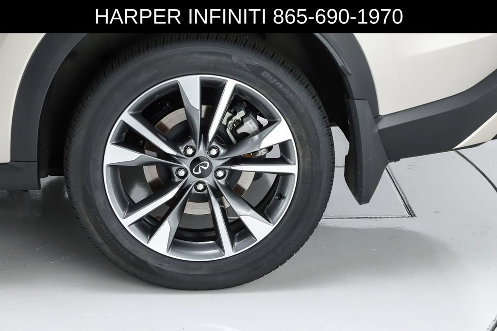 Used 2023 INFINITI QX60 Luxe w/ Vision Package AWD/4WD image 46