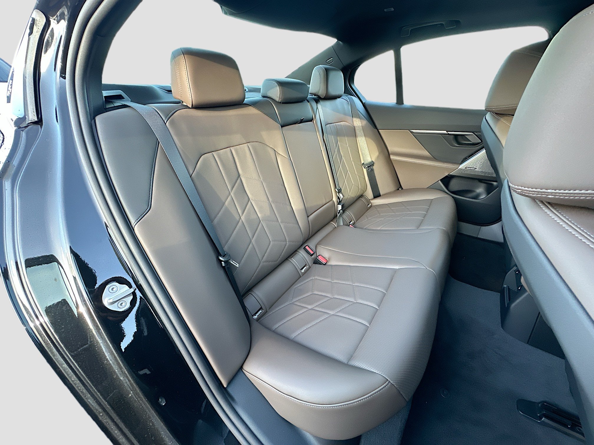 New 2027 BMW 540i xDrive w/ M Sport Package AWD/4WD image 22