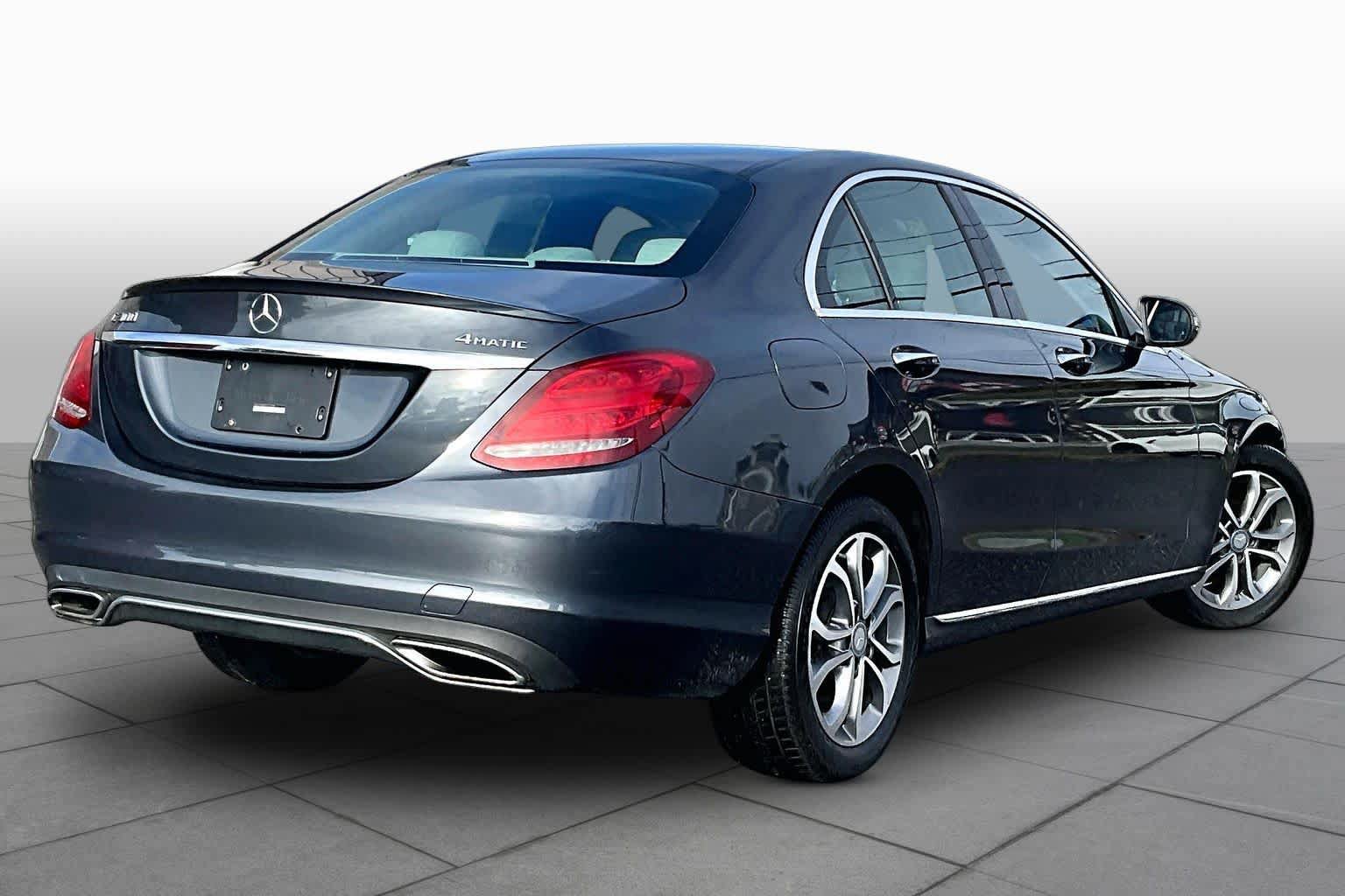 Used 2016 Mercedes-Benz C 300 4MATIC Sedan image 13