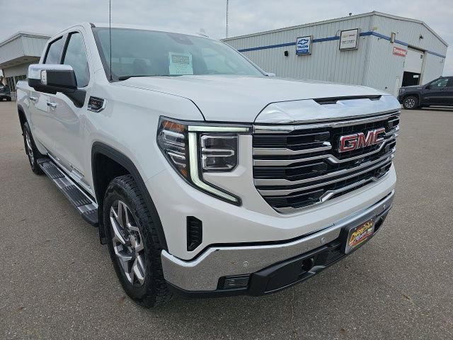 Used 2023 GMC Sierra 1500 SLT w/ SLT Premium Plus Package image 7