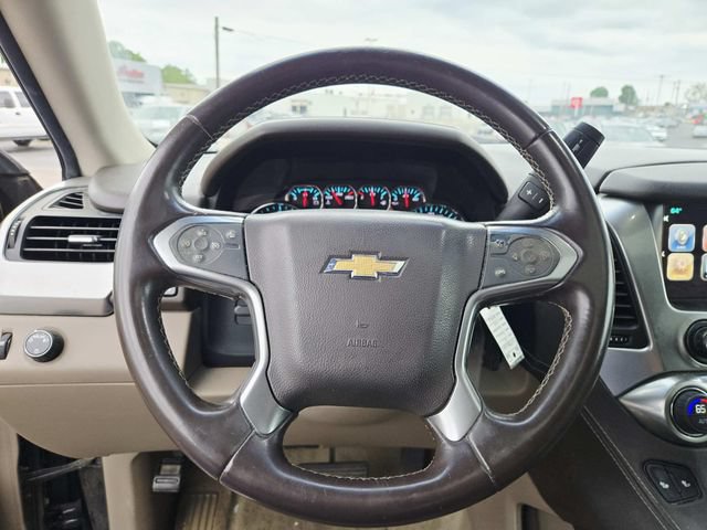 Used 2015 Chevrolet Suburban LT RWD image 22