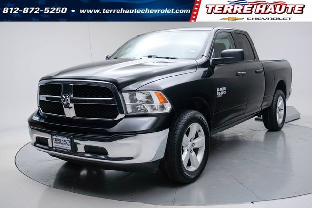 Used 2024 RAM 1500 Classic SLT AWD/4WD image 1