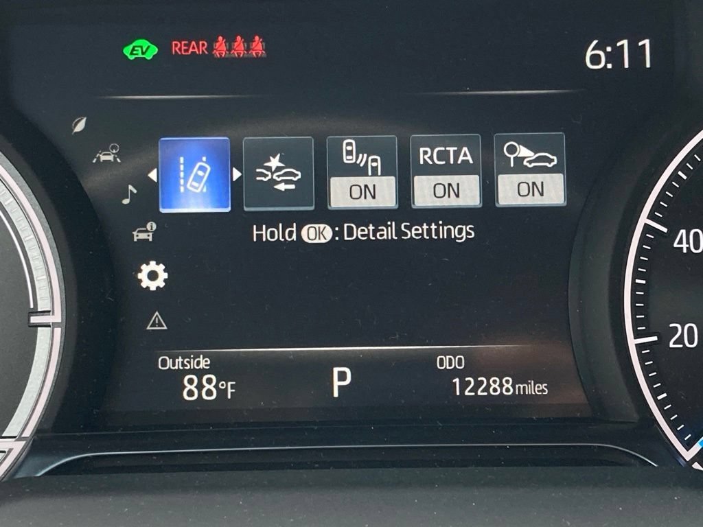 Certified 2024 Toyota Venza LE AWD/4WD image 17