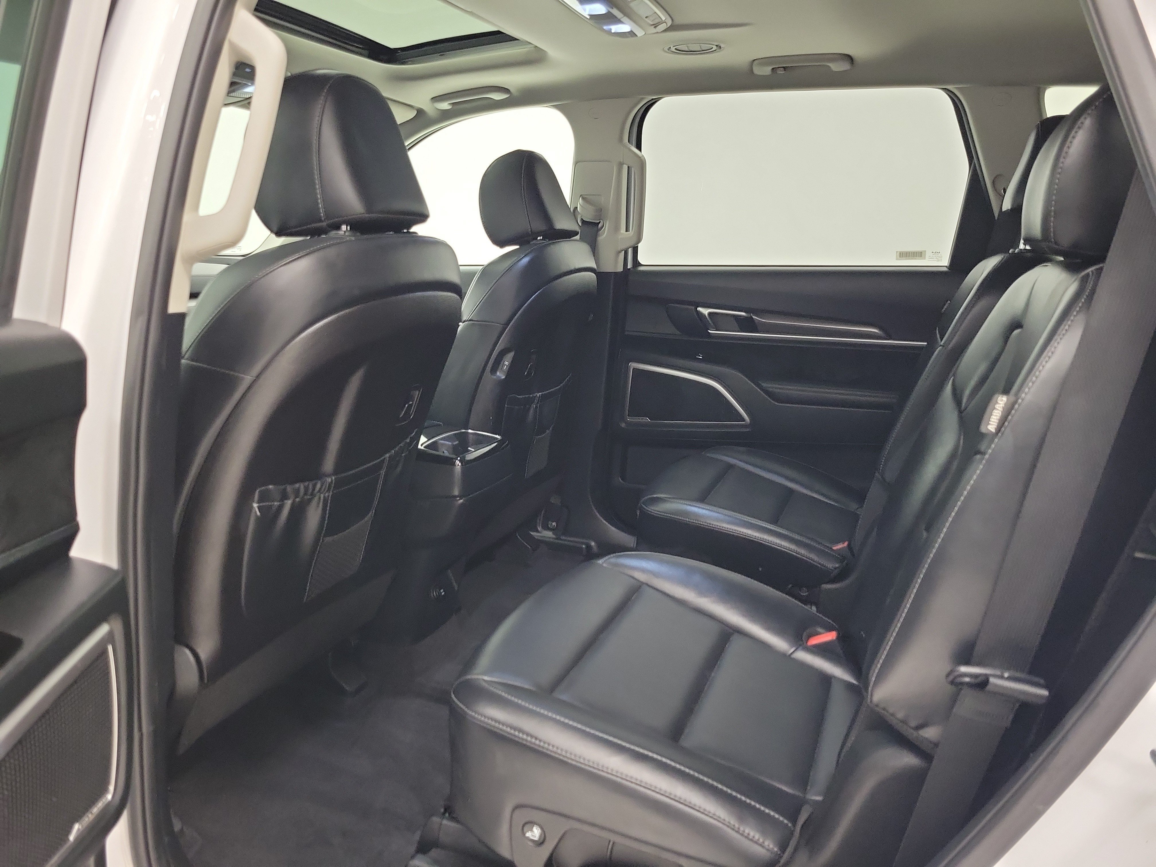 Used 2025 Kia Telluride S AWD/4WD image 21