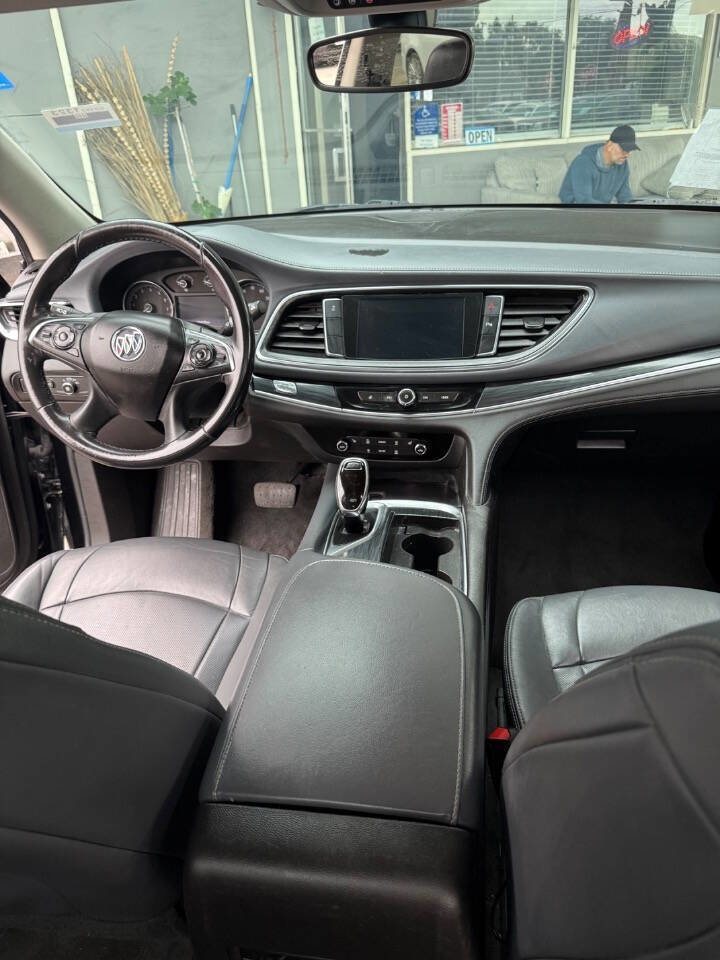 Used 2020 Buick Enclave Essence image 38