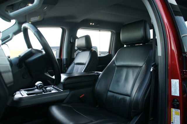 Certified 2022 Ford F150 Lariat w/ Equipment Group 502A High image 18