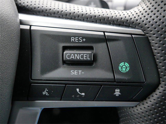 Used 2025 Mitsubishi Outlander SE image 27