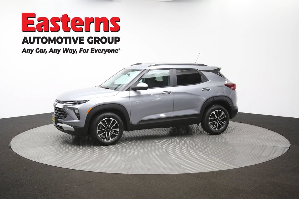 Used 2024 Chevrolet TrailBlazer LT FWD image 56