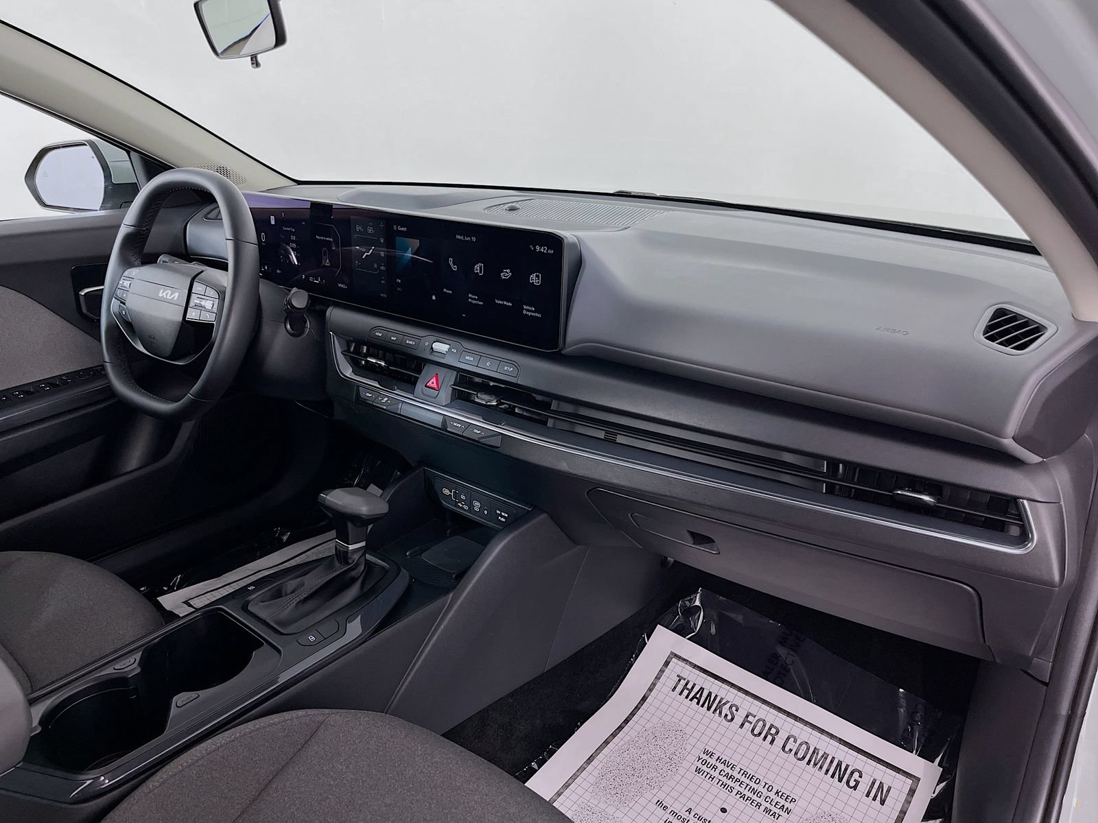 Used 2025 Kia K4 EX FWD image 33