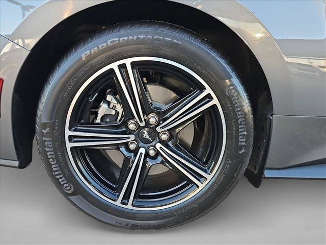 Used 2025 Ford Mustang Coupe RWD image 20