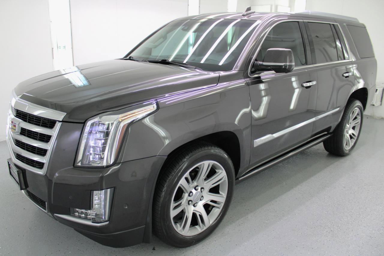 Used 2018 Cadillac Escalade Premium Luxury image 5