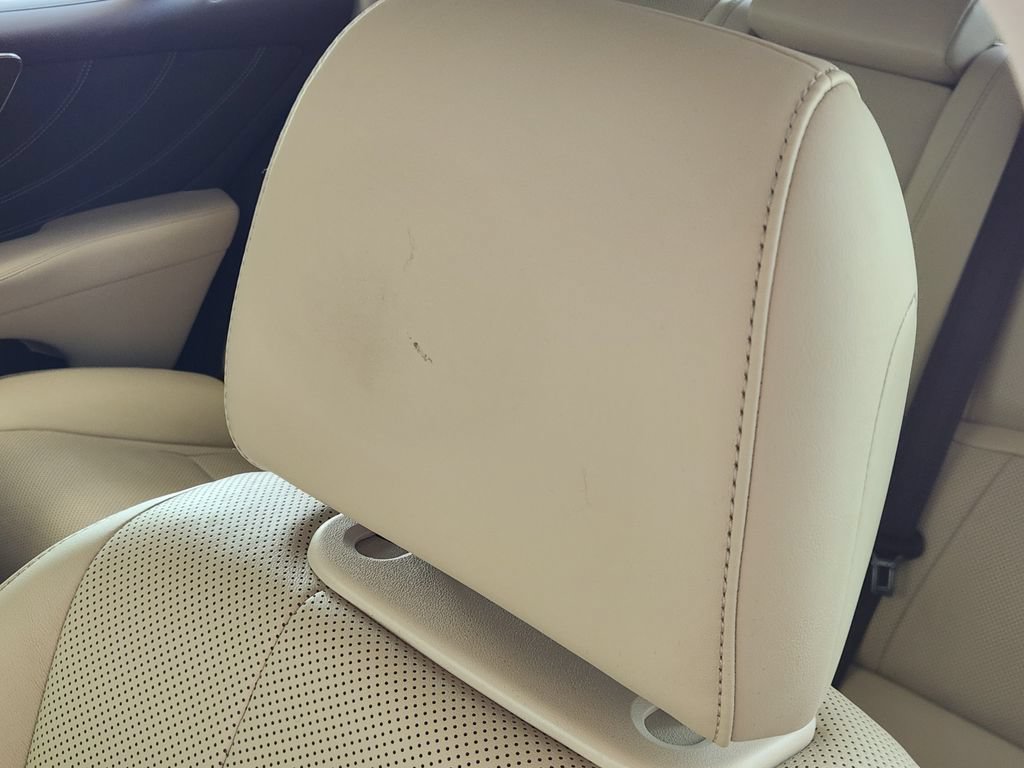 Used 2020 Lexus LS 500 w/ Accessory Package (Z1) RWD image 25