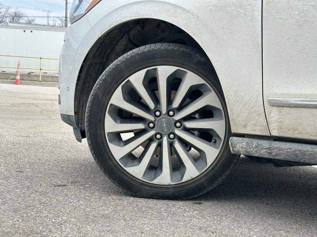 Used 2023 Lincoln Navigator L Reserve image 8