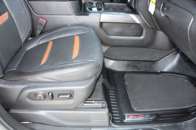 Used 2021 GMC Sierra 2500 AT4 image 14