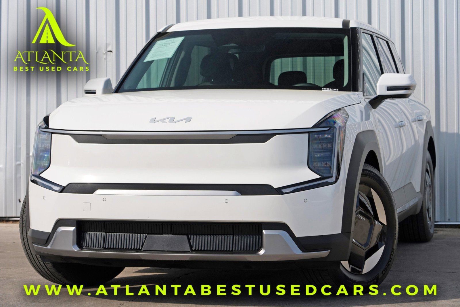 Used 2024 Kia EV9 Light Long Range image 1