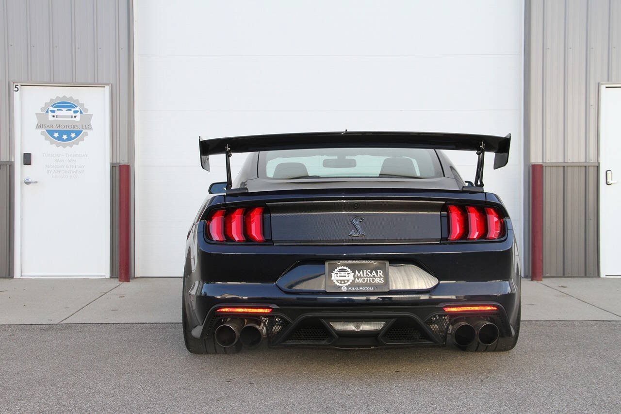 Used 2021 Ford Mustang Shelby GT500 w/ Carbon Fiber Track Pack RWD image 7