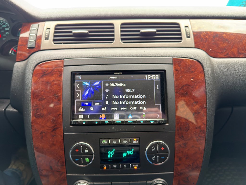 Used 2012 Chevrolet Avalanche LTZ image 20