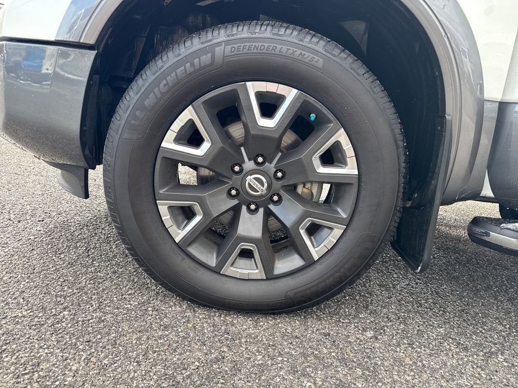 Used 2021 Nissan Titan Platinum Reserve w/ Off Road Protection Package image 27