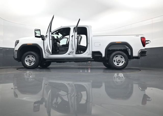 New 2026 GMC Sierra 2500 Pro w/ 1SA Pro Safety Plus Package AWD/4WD image 34