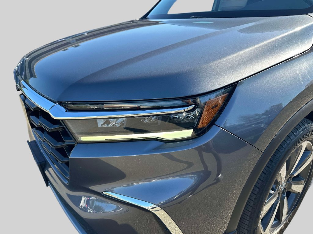 Certified 2024 Honda Pilot Touring image 7
