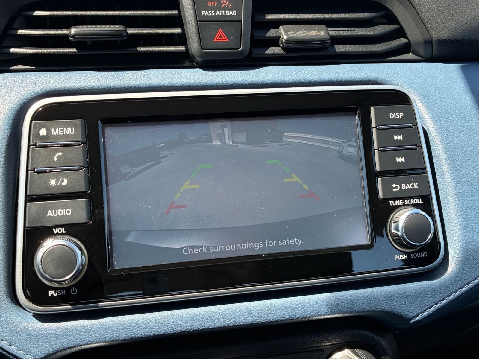 Used 2025 Nissan Versa SV FWD image 22
