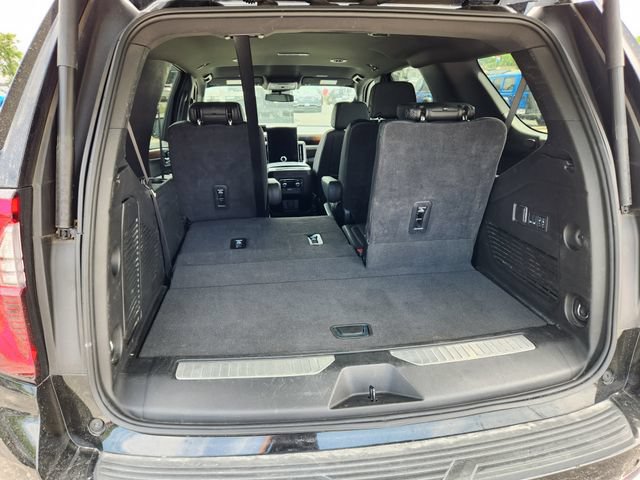 Used 2025 GMC Yukon Denali AWD/4WD image 6