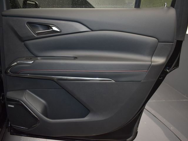 Used 2026 Chevrolet Traverse RS FWD image 16