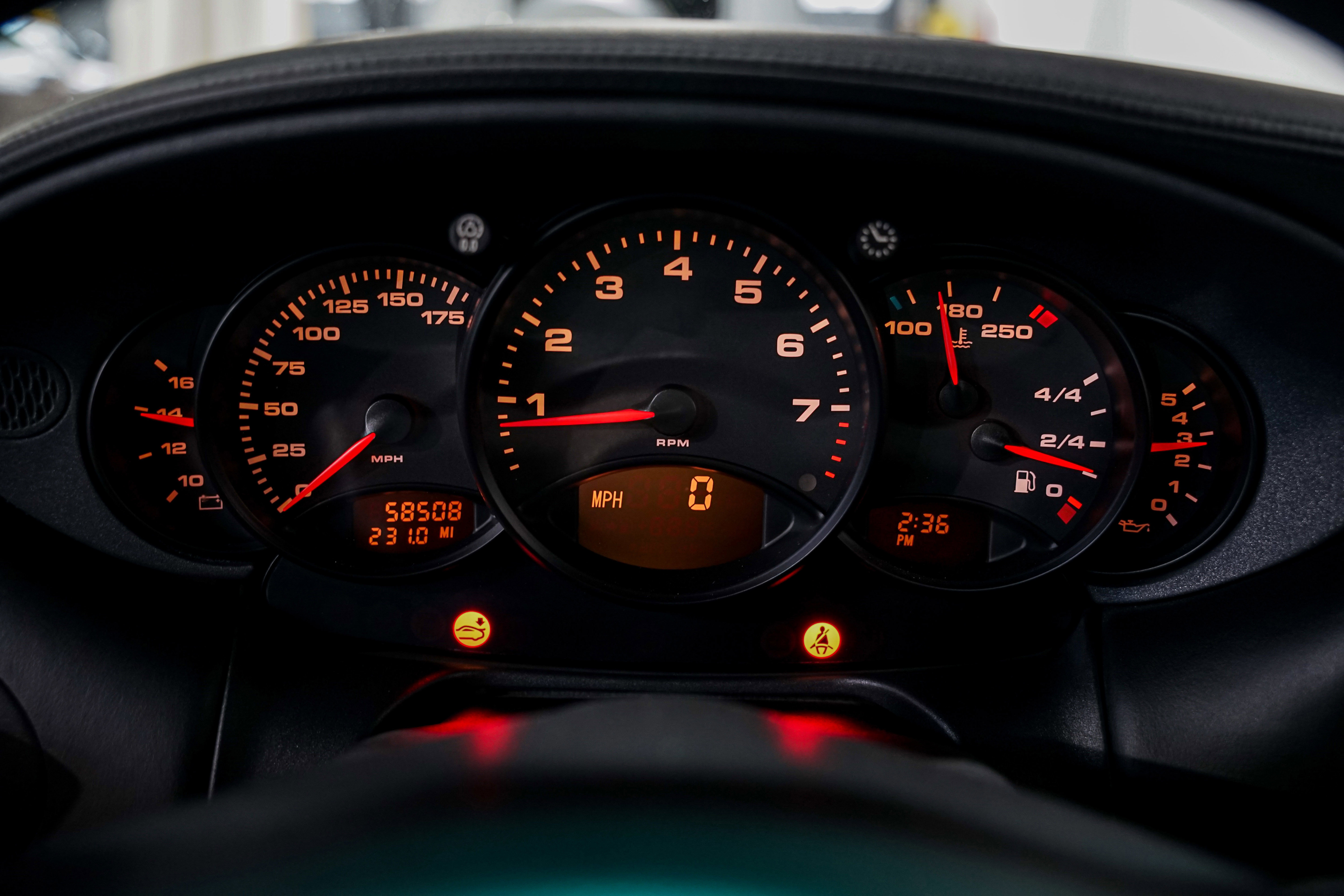 Used 1999 Porsche 911 Carrera image 11