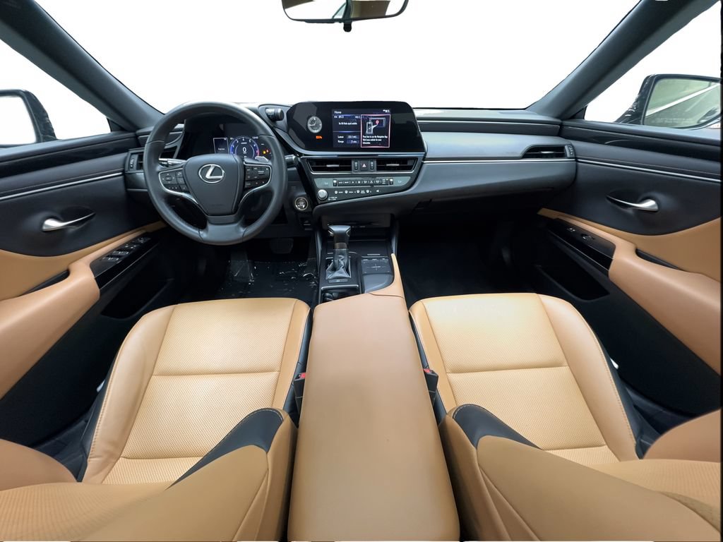 Used 2022 Lexus ES 250 w/ Accessory Package AWD/4WD image 39