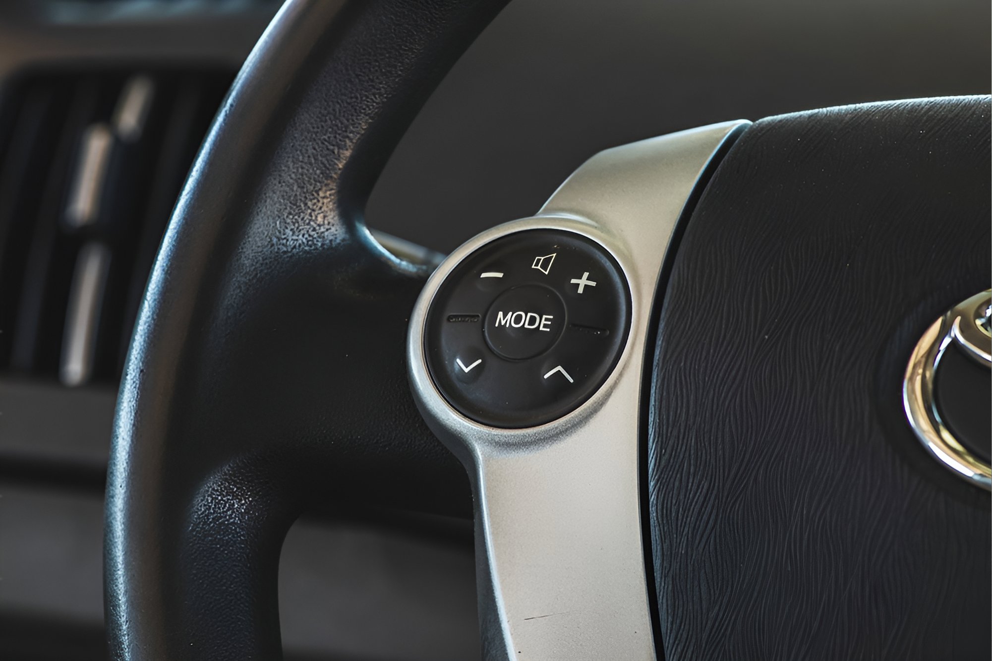 Used 2011 Toyota Prius Two image 18