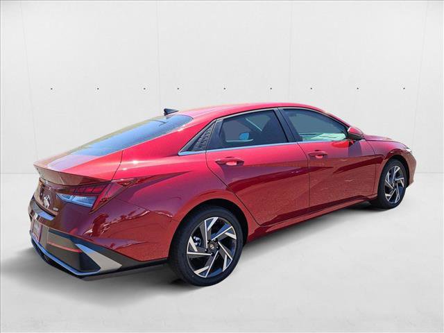 New 2025 Hyundai Elantra Limited image 2