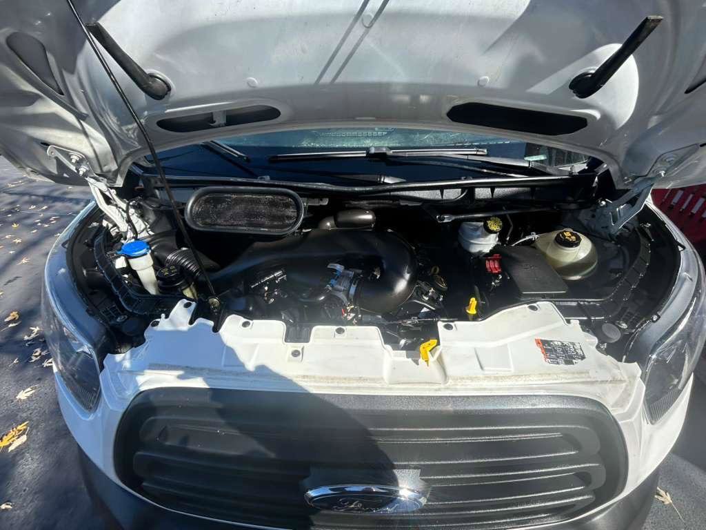 Used 2019 Ford Transit 250 148 Medium Roof image 29