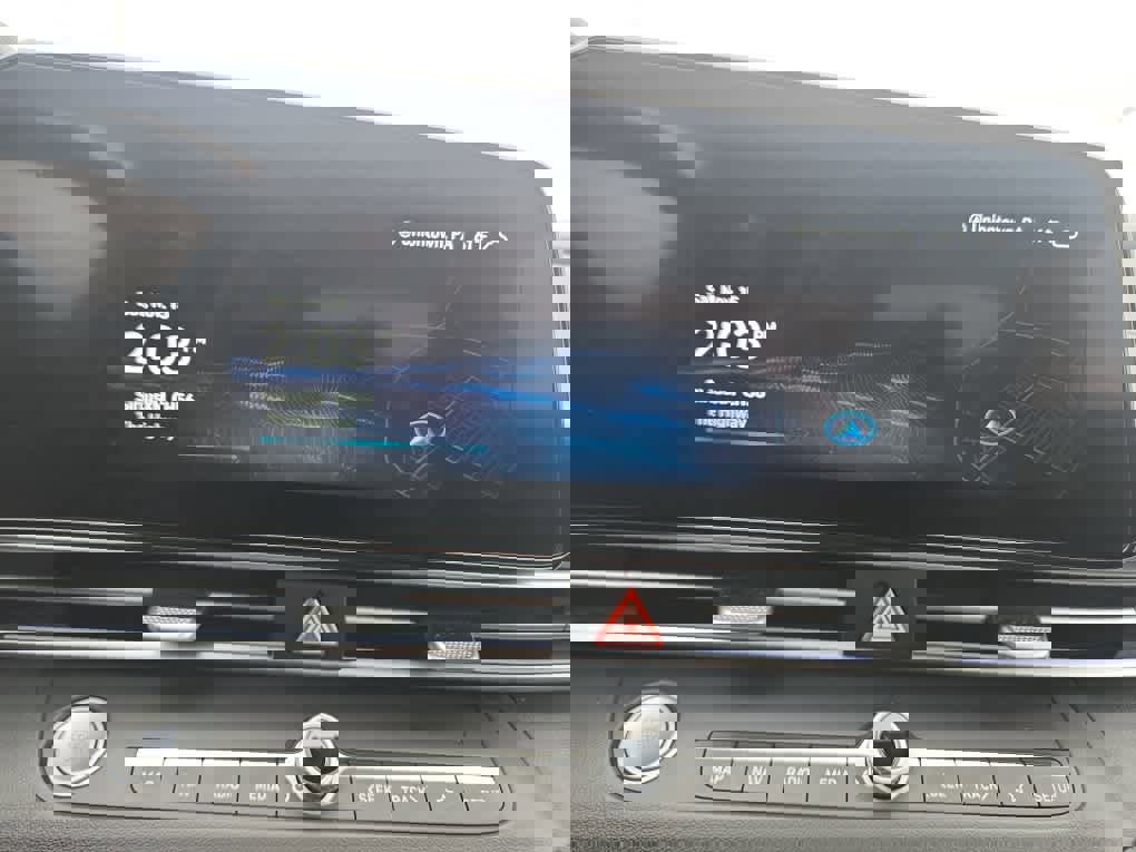 Used 2024 Hyundai Elantra SEL w/ Convenience Package image 25