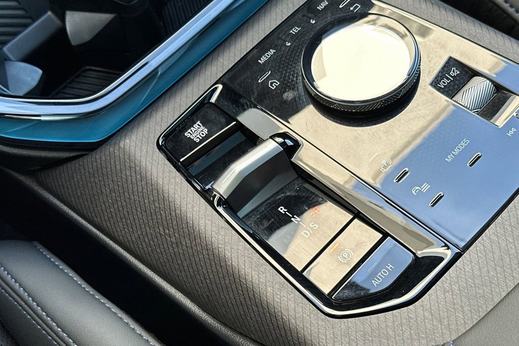 Used 2026 BMW X3 M50 w/ Premium Package image 25