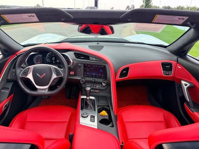 Used 2016 Chevrolet Corvette Z06 w/ 3LZ Preferred Equipment Group RWD image 7